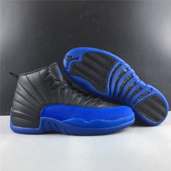 Jordans all sizes - Picture 2 of 4